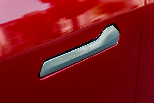 VINFAST VF7 - Hình ảnh 9